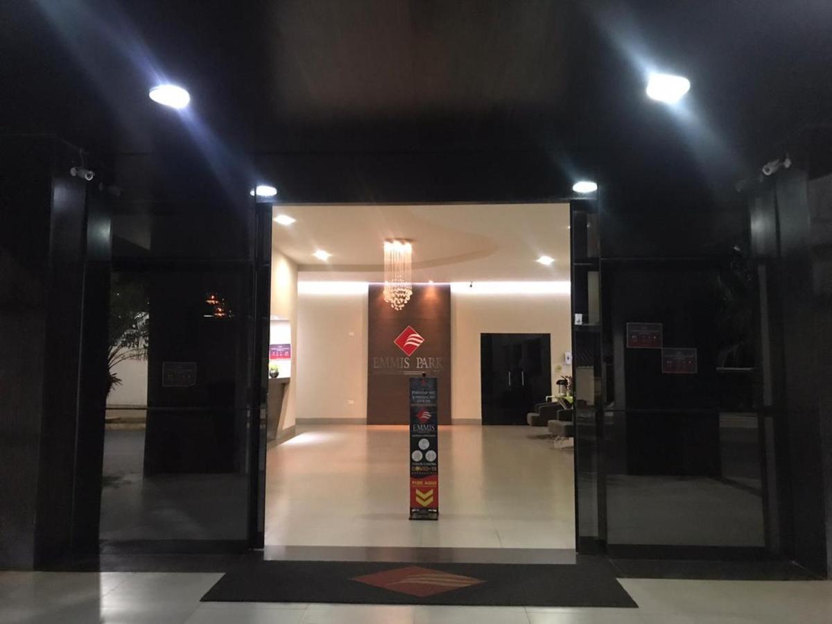 Emmis Park Hotel Aparecida do Taboado 外观 照片