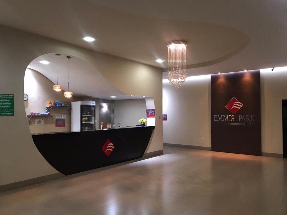 Emmis Park Hotel Aparecida do Taboado 外观 照片