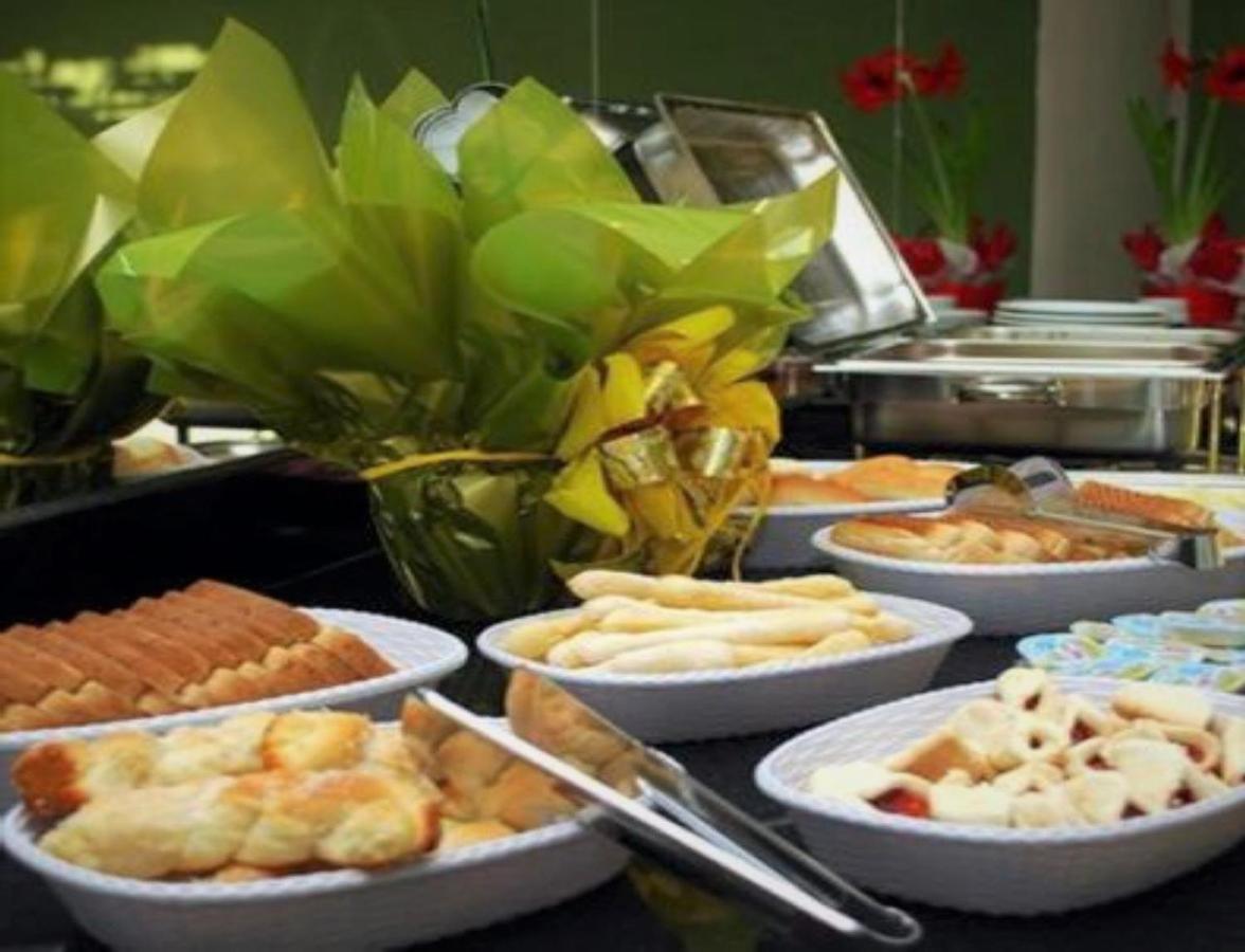 Emmis Park Hotel Aparecida do Taboado 外观 照片